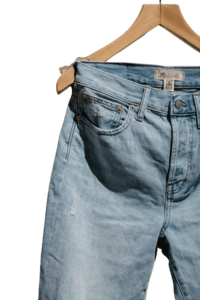 Lyseblå jeans i slank pasform (S)